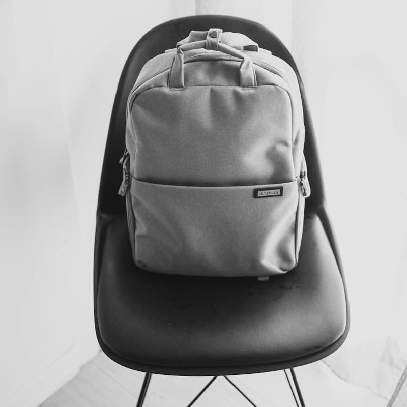 Weatherproof minimalist urban commuter backpack 22L in matte finish
